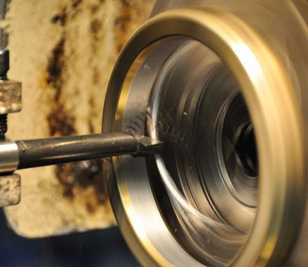 數(shù)控車床加工中常用刀具的種類及應(yīng)用